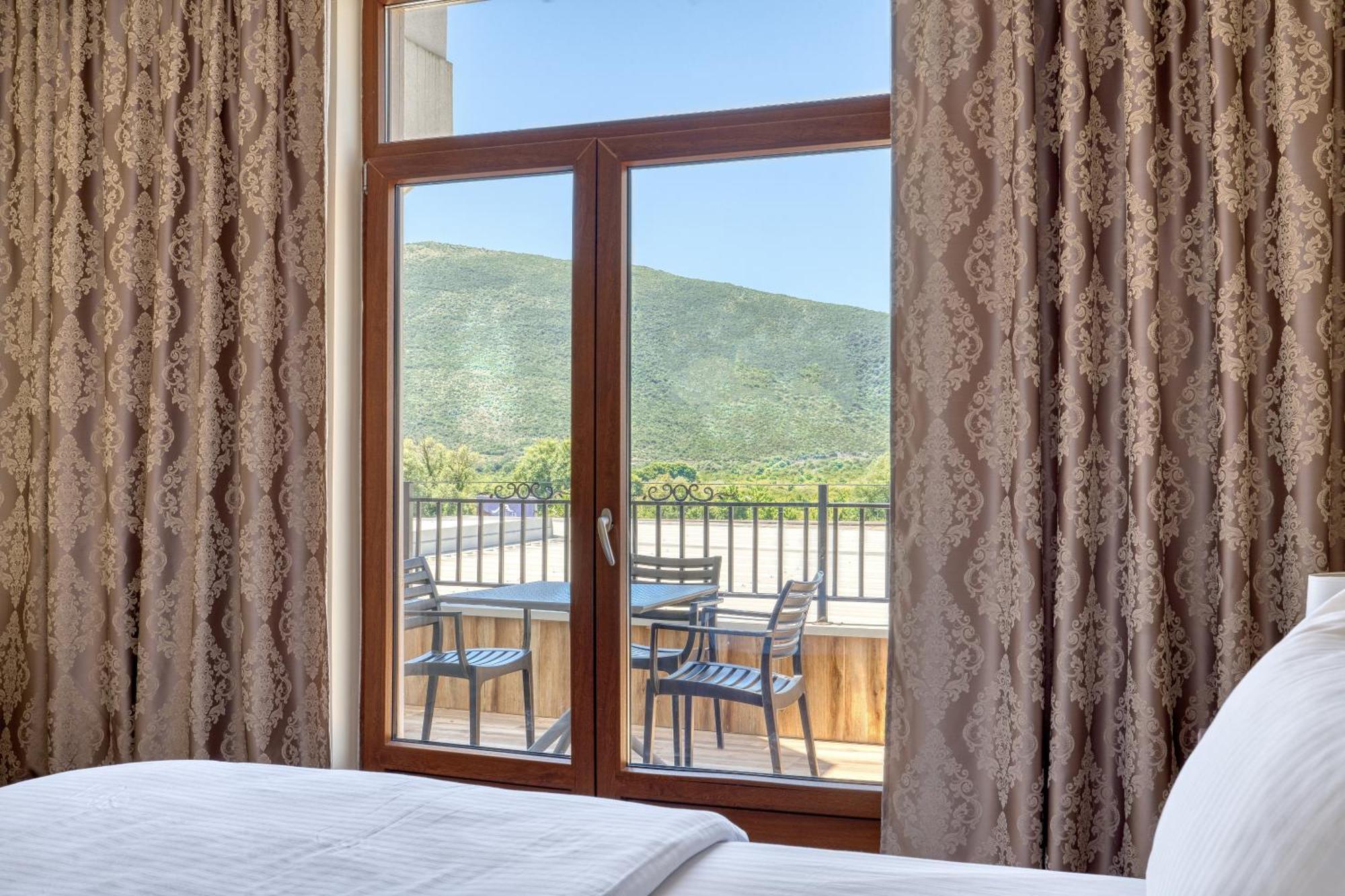 Hotel Opera Jaz Budva Buitenkant foto